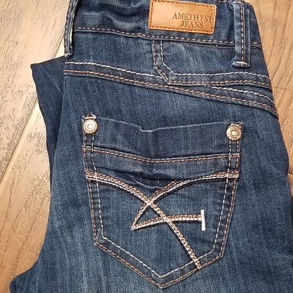 Amethyst jeans size 1